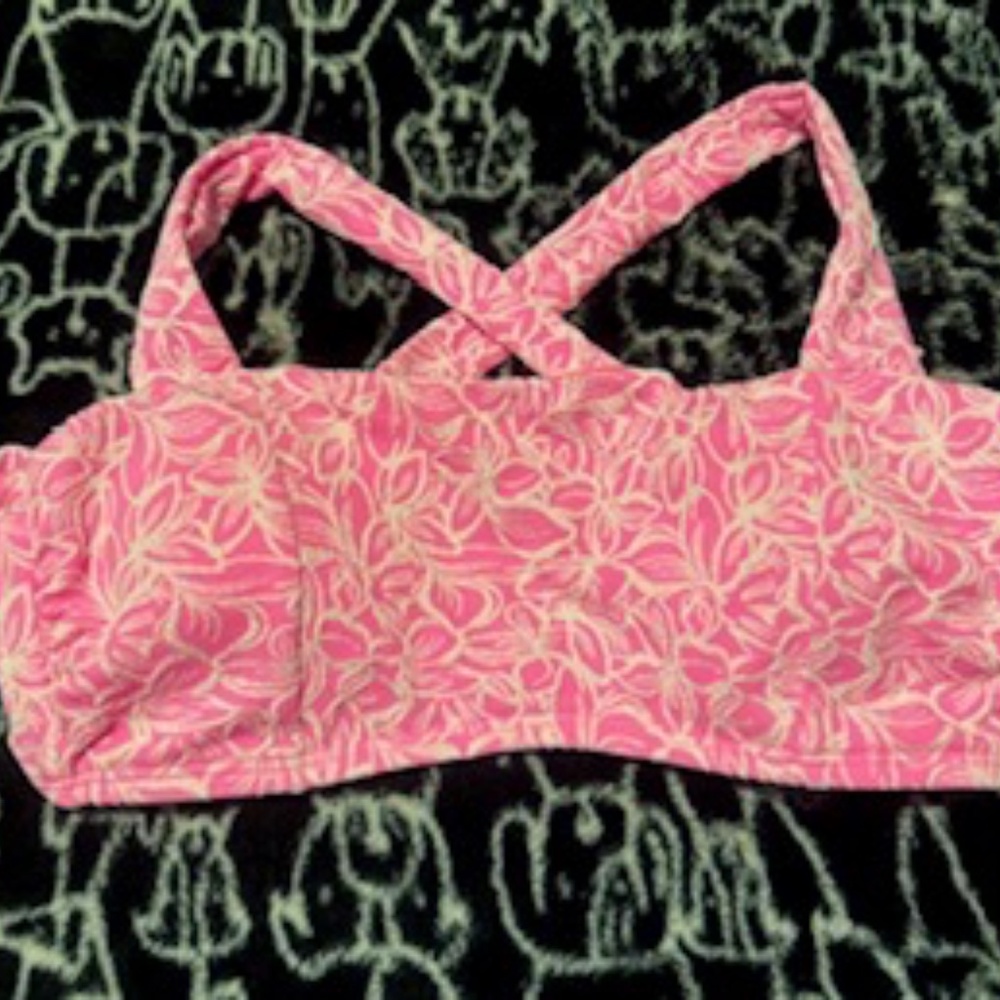 NWT!!! Ninety-Nine - bright pink & white flower bikini top - Medium